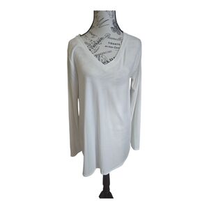 Long sleeve‎ white V neck shirt Box13